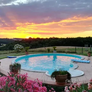 Les Hauts De Grazac, Et Tables D'hotes Bed & Breakfast